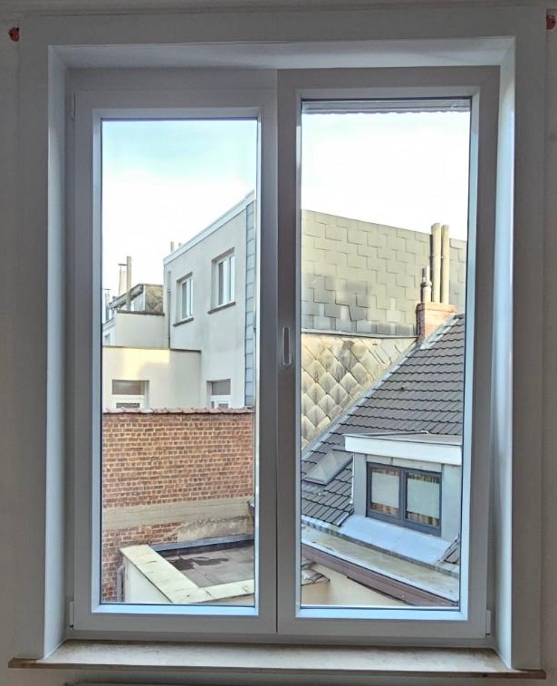 Finition de châssis à Laeken